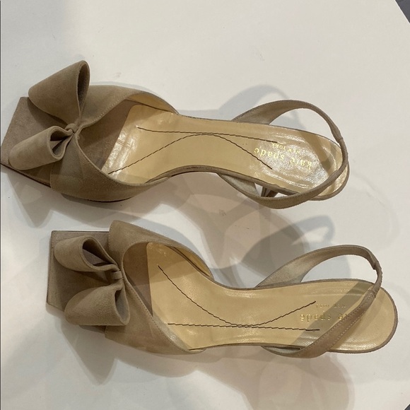 Kate Spade Tan Suede Bow Heels Size 9.5B - Picture 3 of 16